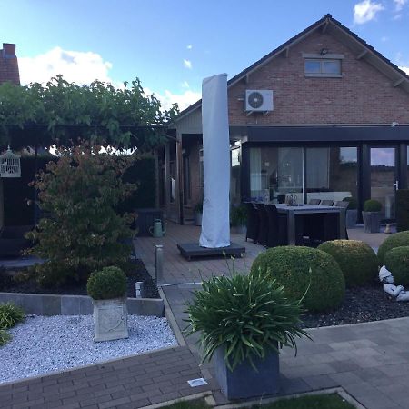 Apartamento De Achtertuin Maasmechelen Exterior foto